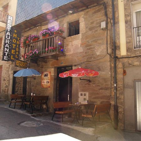Hostal Tribal Puebla de Sanabria Buitenkant foto