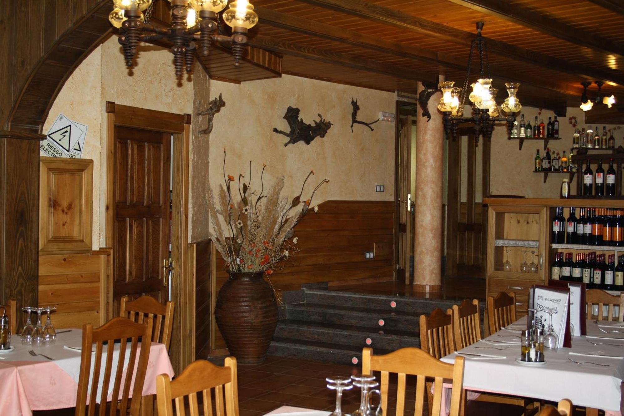 Hostal Tribal Puebla de Sanabria Buitenkant foto