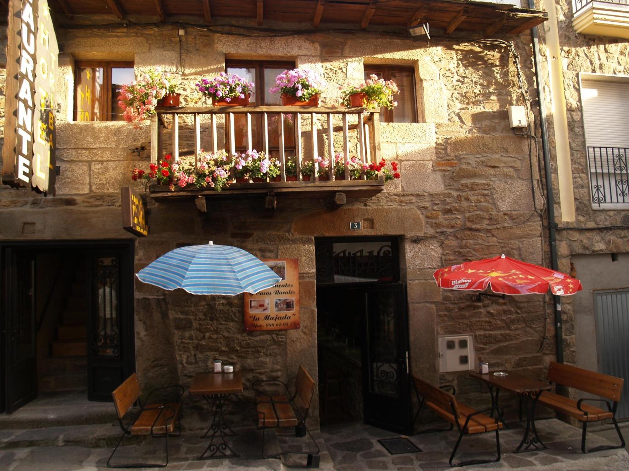 Hostal Tribal Puebla de Sanabria Buitenkant foto