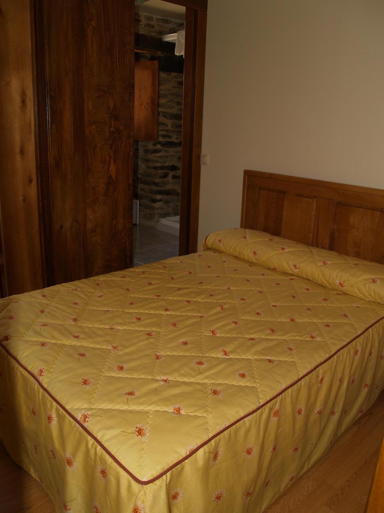 Hostal Tribal Puebla de Sanabria Buitenkant foto