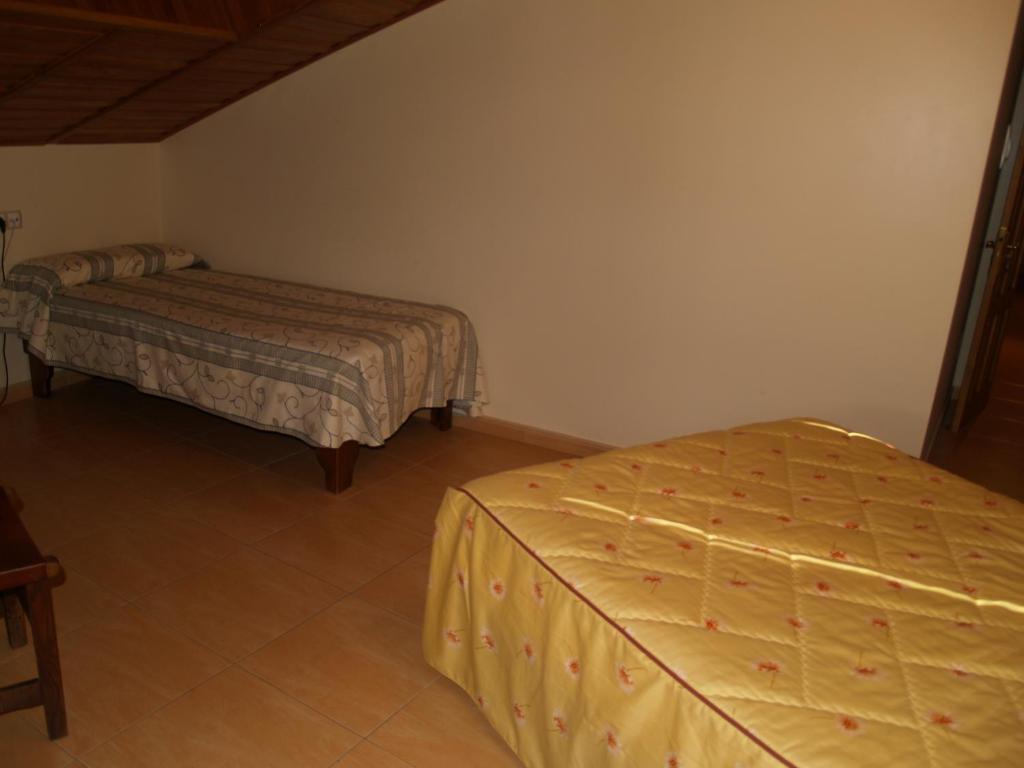 Hostal Tribal Puebla de Sanabria Buitenkant foto