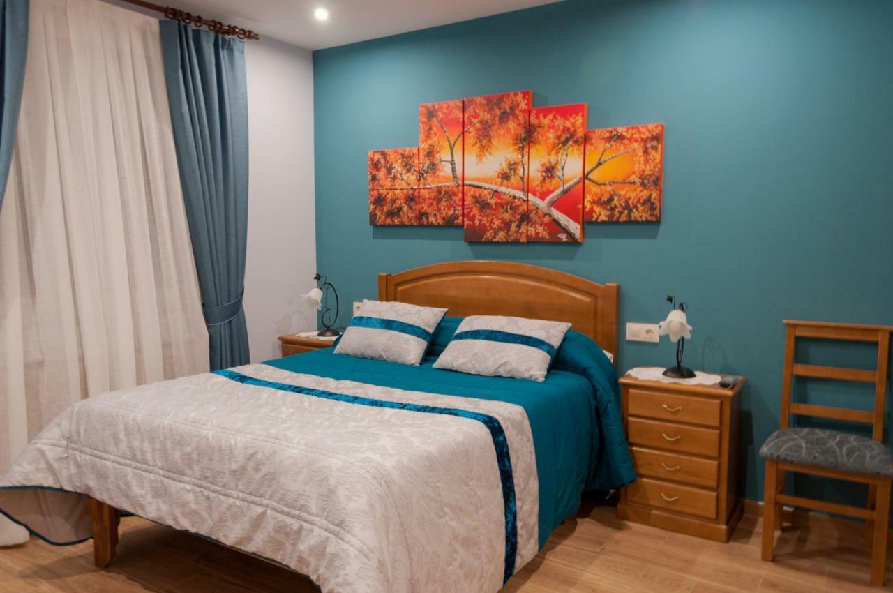 Hostal Tribal Puebla de Sanabria Buitenkant foto